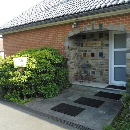Bed and Breakfast La Lustinoise Экстерьер фото