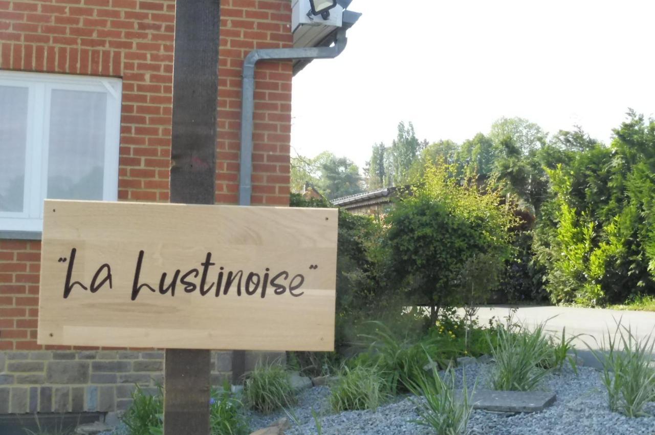Bed and Breakfast La Lustinoise Экстерьер фото