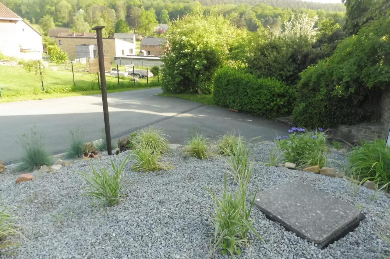 Bed and Breakfast La Lustinoise Экстерьер фото