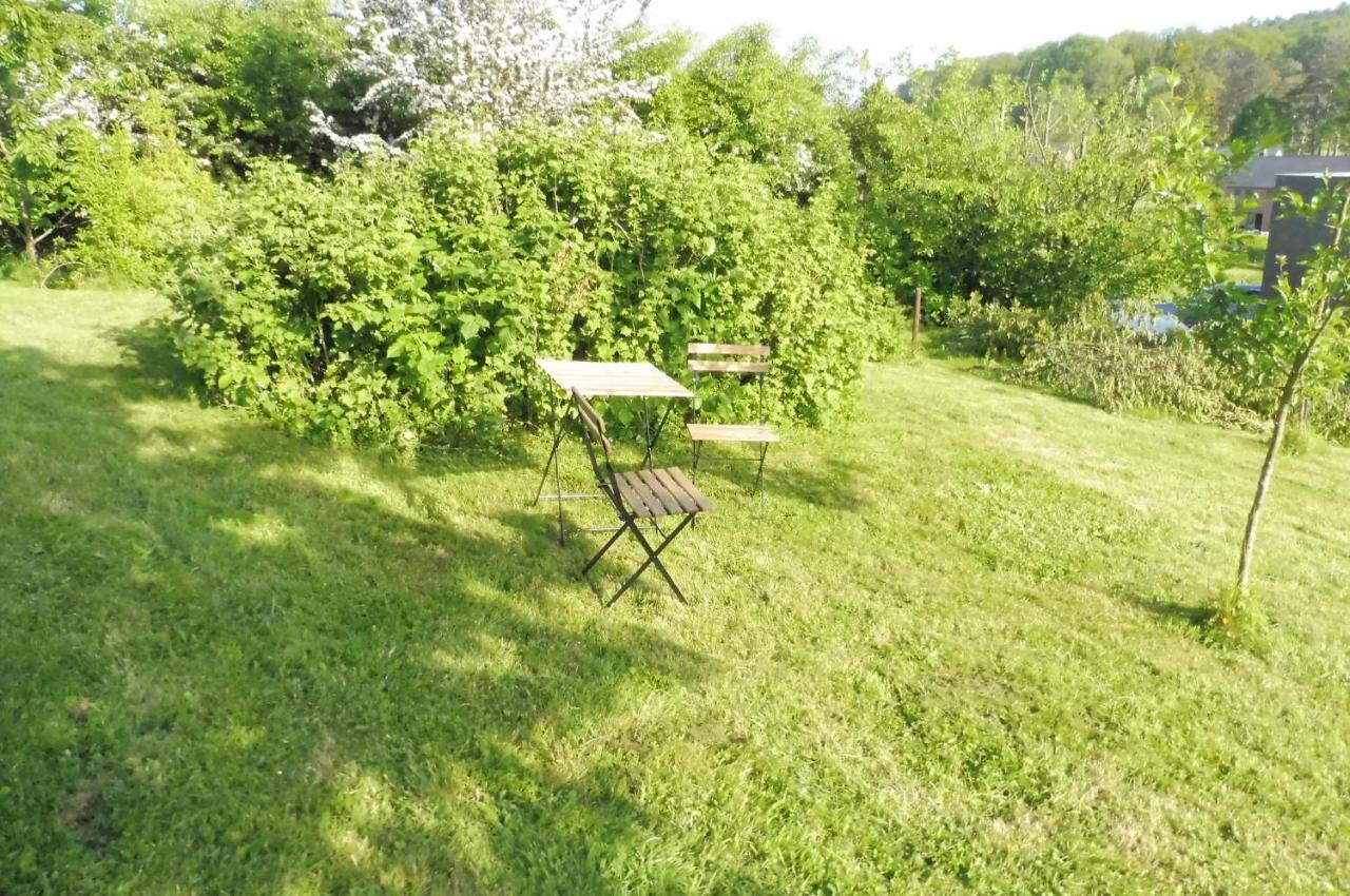 Bed and Breakfast La Lustinoise Экстерьер фото