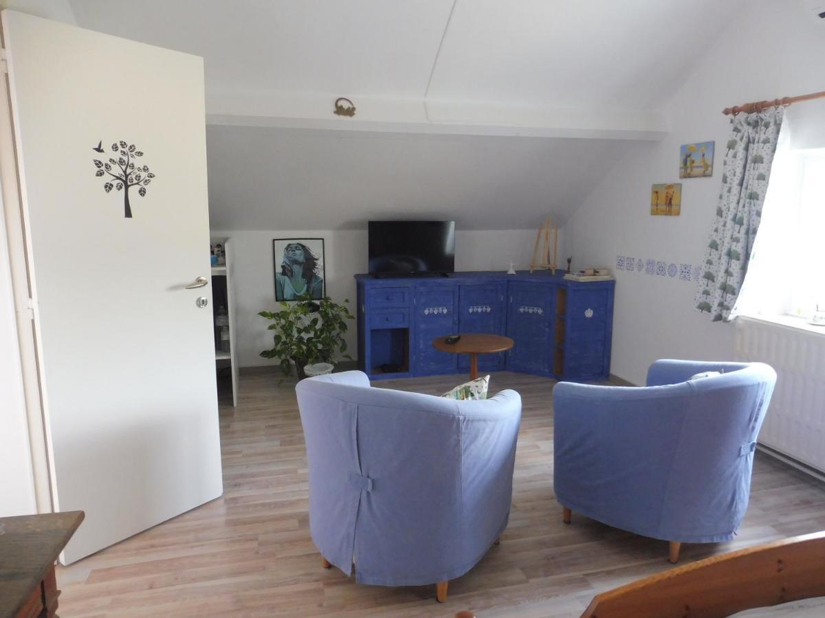 Bed and Breakfast La Lustinoise Экстерьер фото