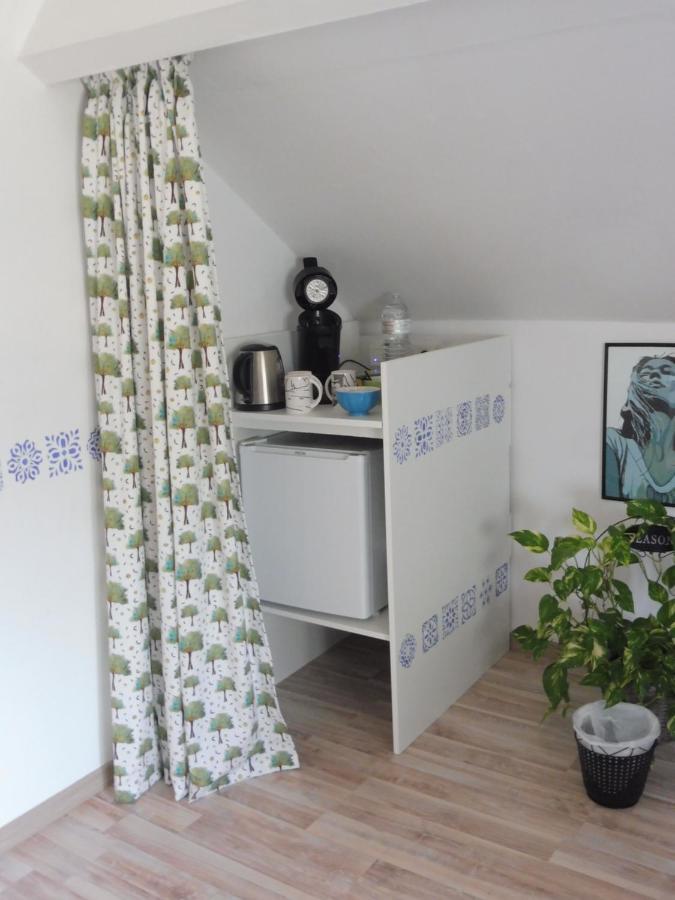 Bed and Breakfast La Lustinoise Экстерьер фото